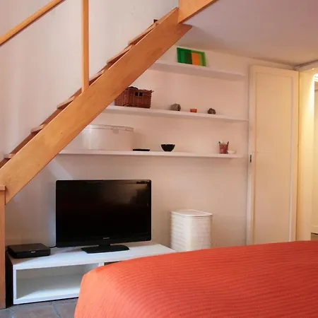 Baccina Cozy Rome